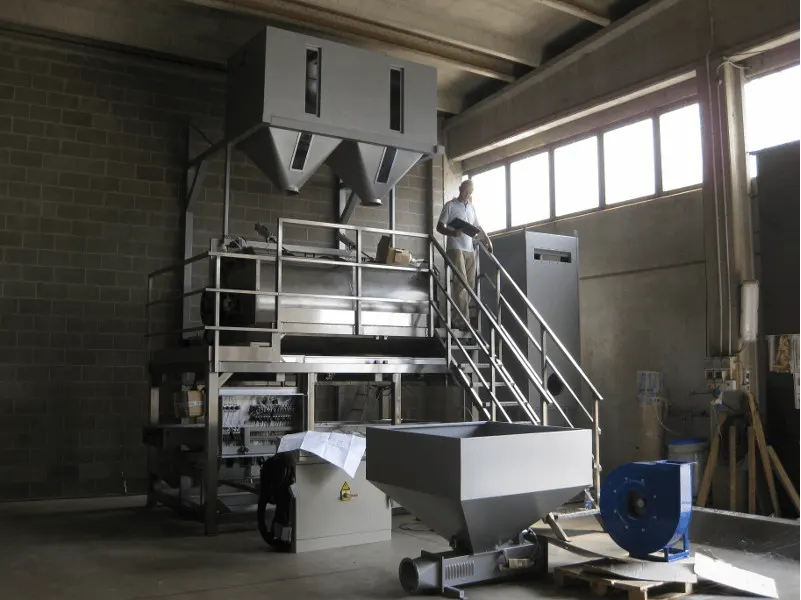Lavatrice-a-bagno-in-acciaio-inox-con-applicazione-per-trattamento-con-vapore-dei-tappi-di-sughero-capacità-50.000-pezzi-per-ciclo